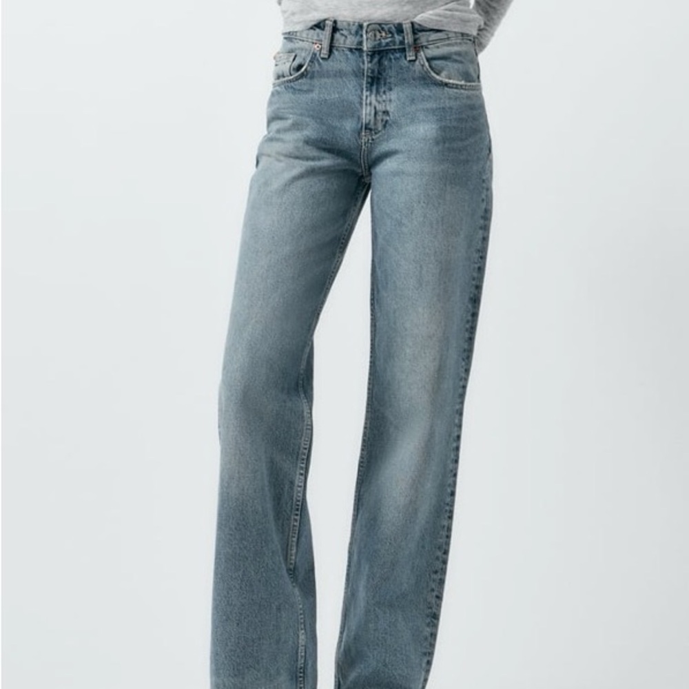 Zara Full Length TRF Mid-Rise Wide Leg Jean